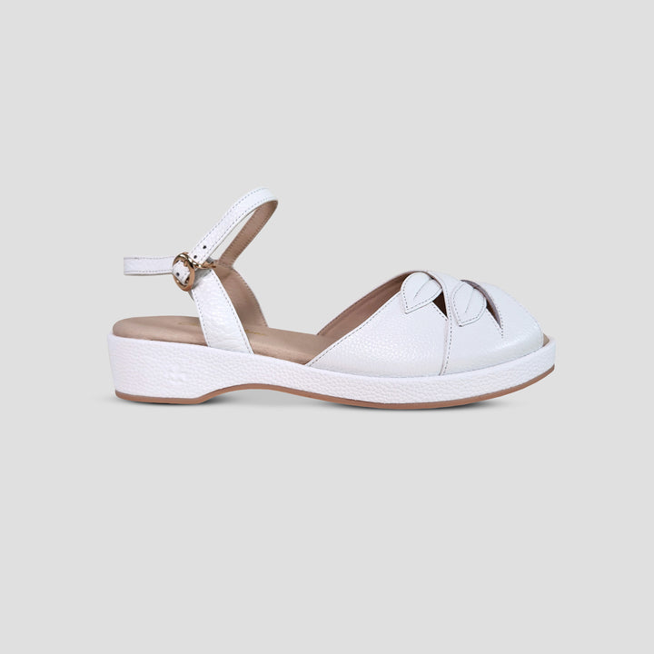 Charlie Stone Shoes vintage 1940s 1950s leather wedge comfortable retro sandal Italian style summer white