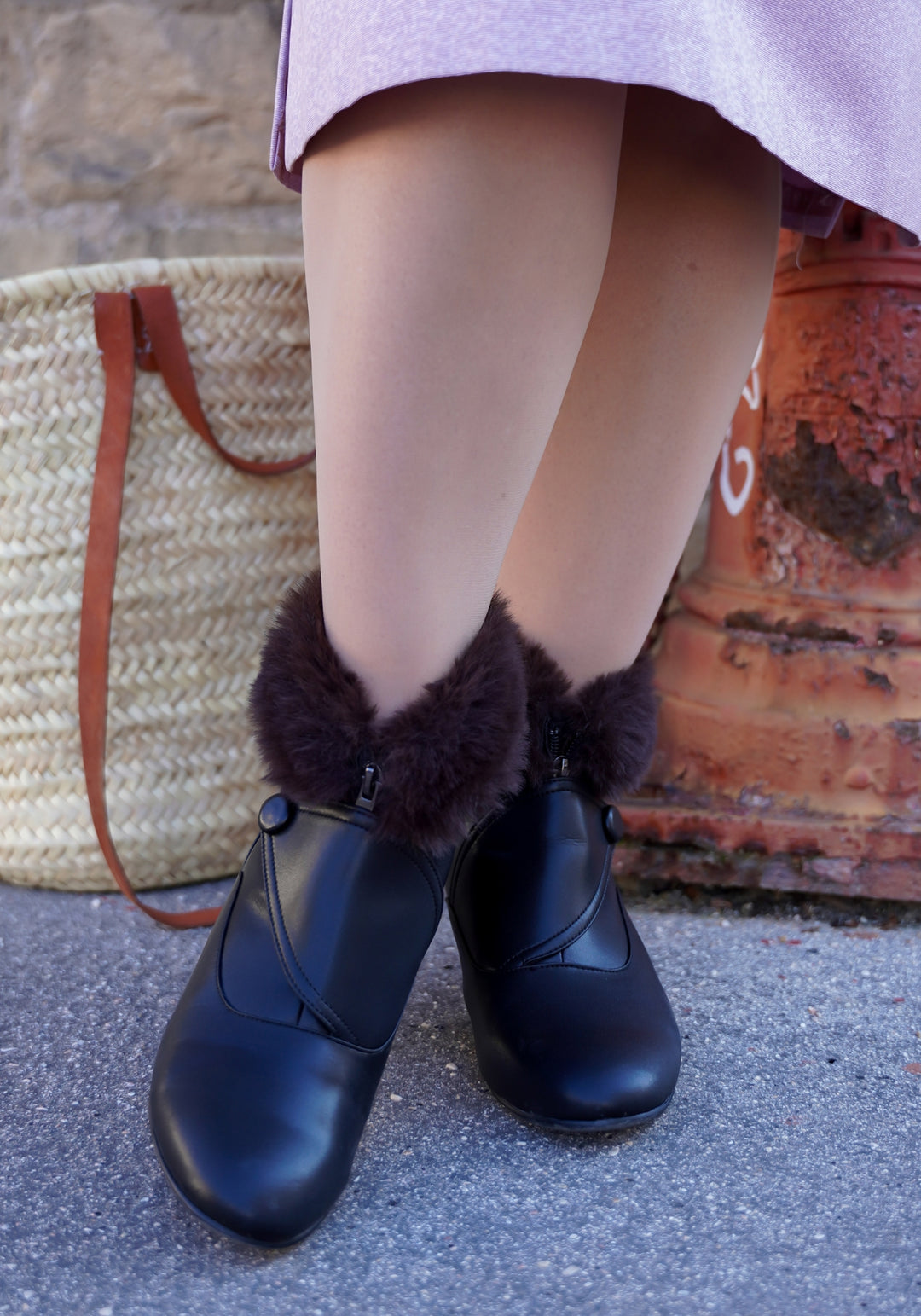 Charlie Stone Shoes x missbeetownsend Bee vintage winter boots 1940s 1950s gaytee vegan with faux fur