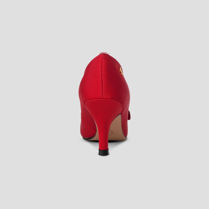 Charlie Stone Shoes vintage 1940s Dior inspired heels luxurious Hollywood style red satin stiletto Vivienne with pointed toe and classic 7.5 cm high-heel silhouette and decorative ribbon detail 