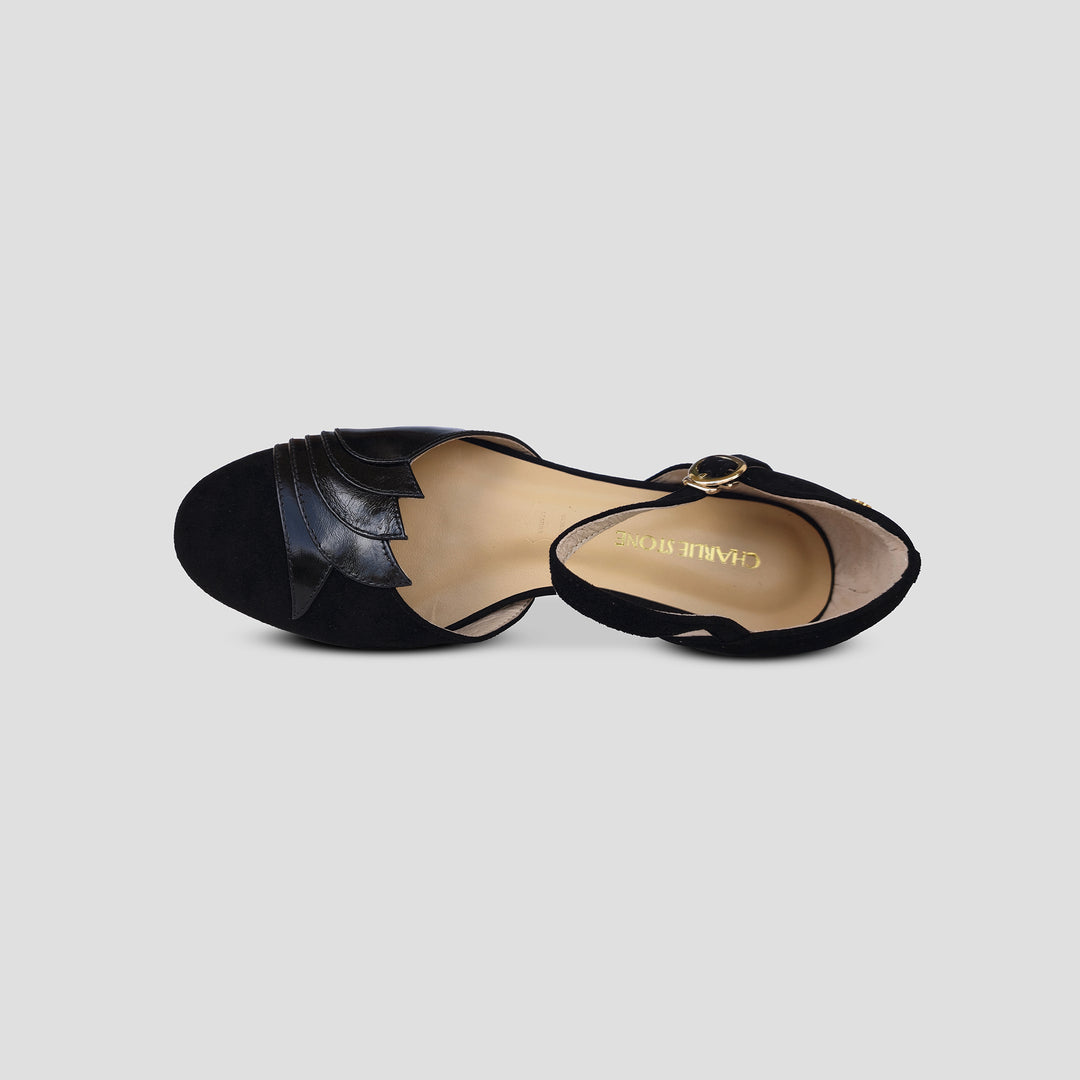 Elegant Vintage Inspired 1930's Women's Flats Elegant Vintage Inspired 1930's Women's Flats