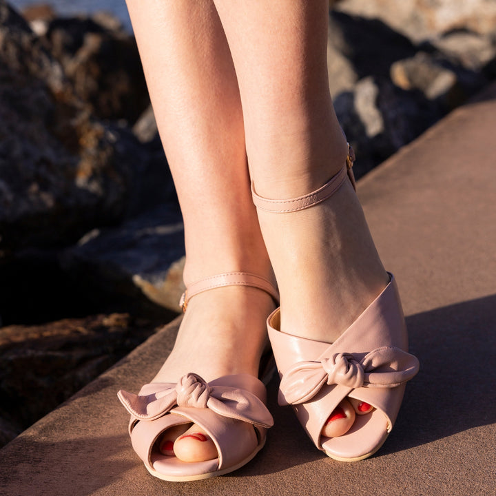 Charlie Stone Shoes women's vintage shoes sandal flat with bow on top Taormina in pink leather inspired by summer in Italy