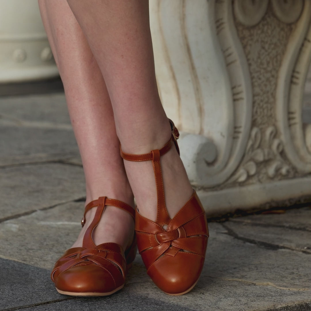 Charlie Stone Shoes women's vintage flats tan brown shined oiled leather dress shoes with hidden wedge to alleviate heel pain Montpellier Oak