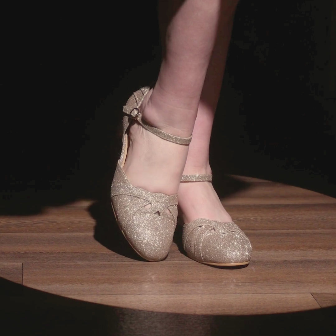 Charlie Stone Shoes gold glitter art deco 1920's vintage inspired heels Great Gatsby party cosplay style Petit Manhattan
